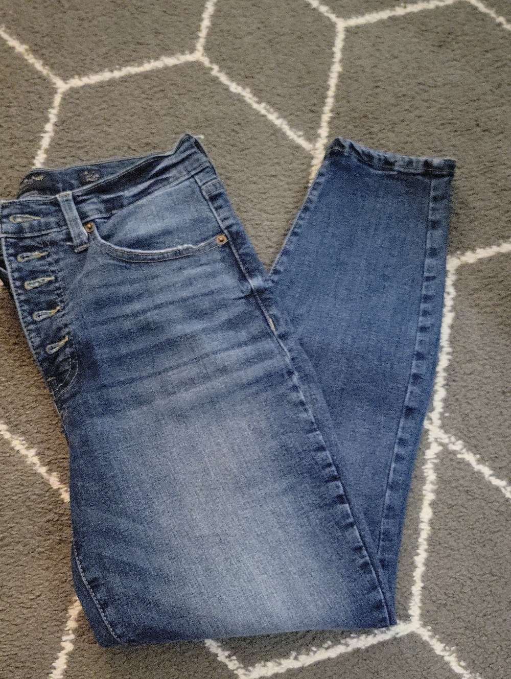 Lucky Brand Women's Medium Blue Skinny Jeans with Button Fly